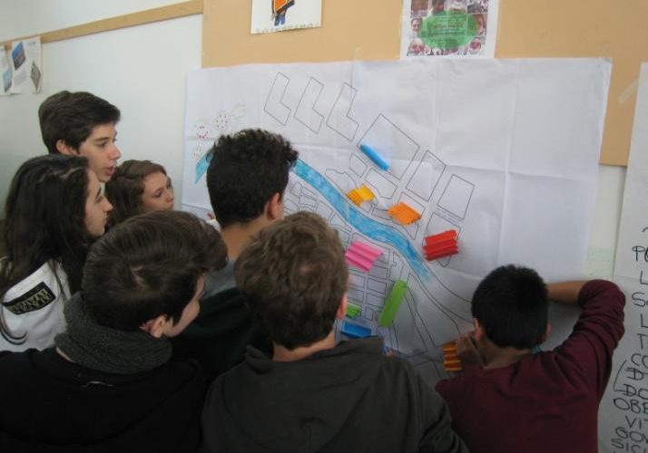 Topos in fabula: leggere la città come un grande libro vivente attraverso la toponomastica