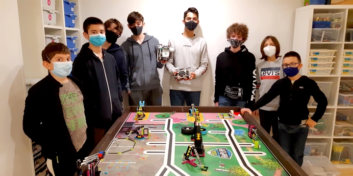 La squadra Robots_Lab terza alle selezioni regionali FLL