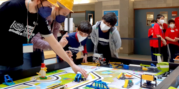 La squadra di robotica rinizia gli “allena-menti” a Il_laboratorio