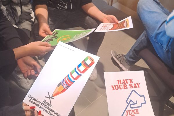 YEC porta gli studenti alla scoperta degli Archivi Storici EU