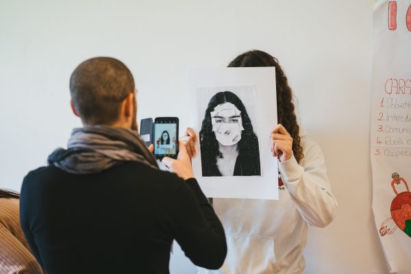 Essere ME: abitare i luoghi dell’adolescenza